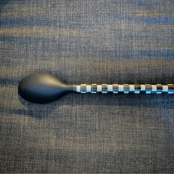 items around the house…kitchen - Picture 3 of 13